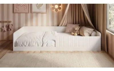 How to Keep Your Child’s Sleep Routine On Track During the Summer Holidays