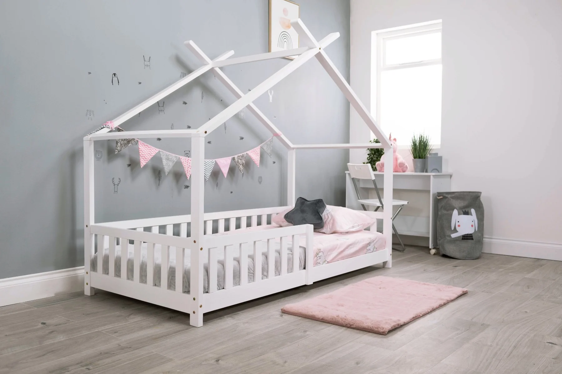 Child's bed made in China