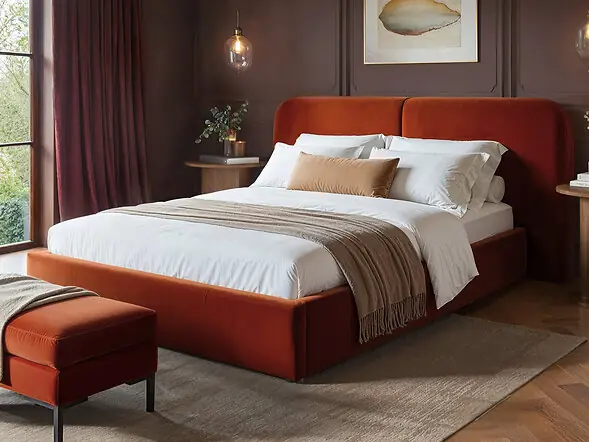 SOLACE+CO Lena Ottoman Bed with Pillow Headboard Velvet