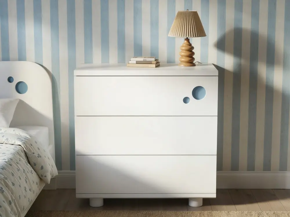 Flair Livana chest of 3 drawers white - front view 

