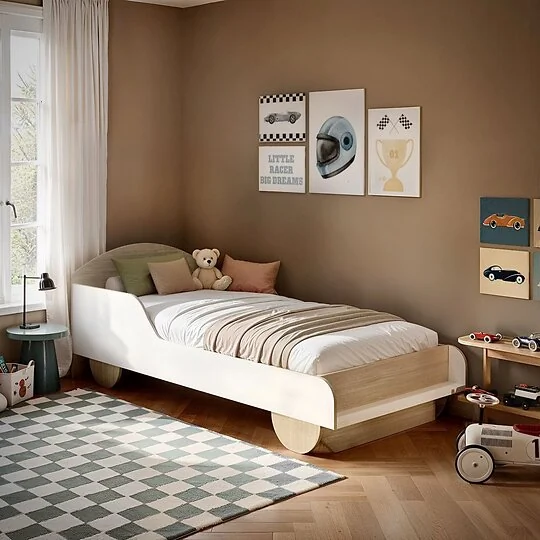 Flair Oliver white and oak car bed