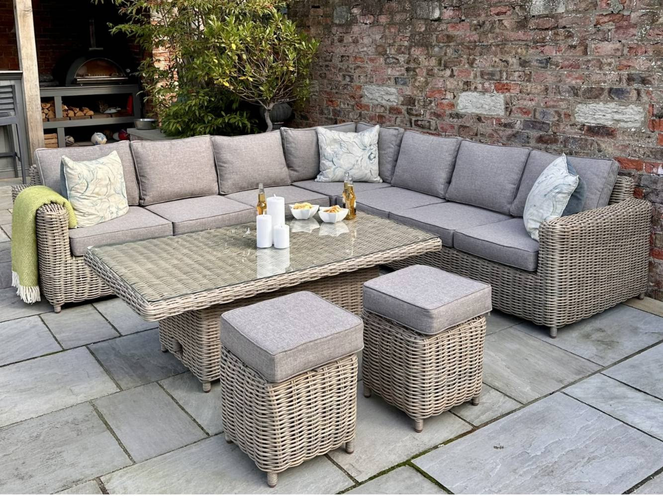 solace garden dining set
